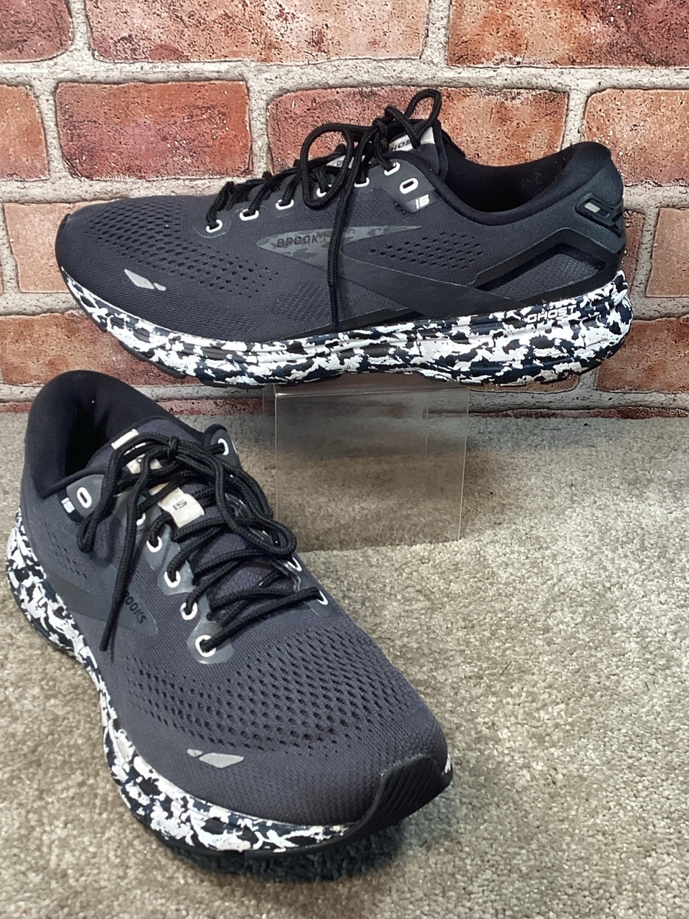 Brooks Ghost 15 Black Camo women’s Running shoes sneakers size 11.5